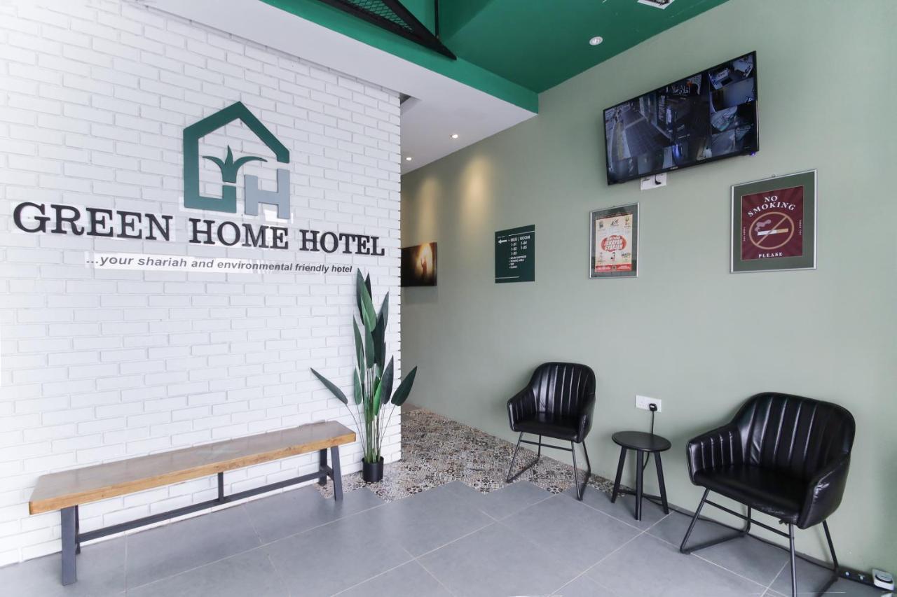Oyo 90399 Green Home Hotel Syariah Сепанг Экстерьер фото